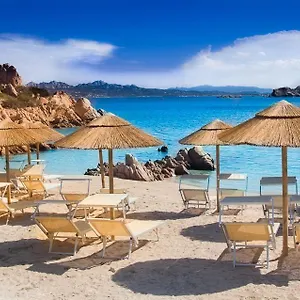 https://hotel-cala-lunga.in-sardinia.net